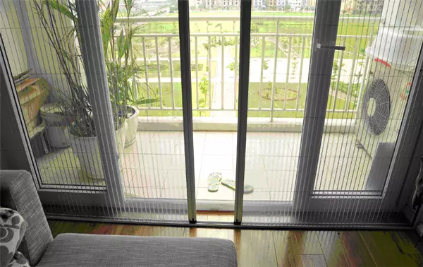 Banner-Cua-luoi-chong-muoi-1-1