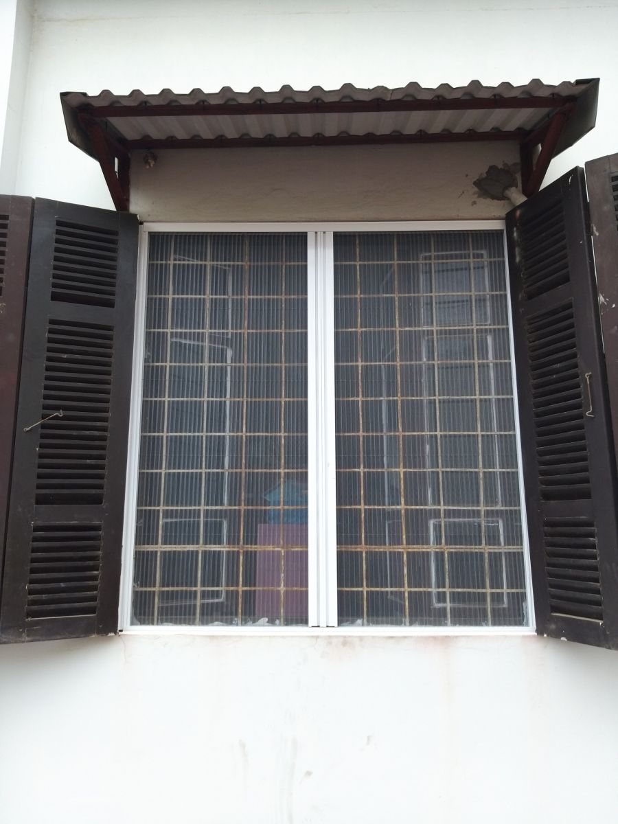Cửa Lưới Chống Muỗi Xếp có ray Tại Gia Lâm, Hà Nội