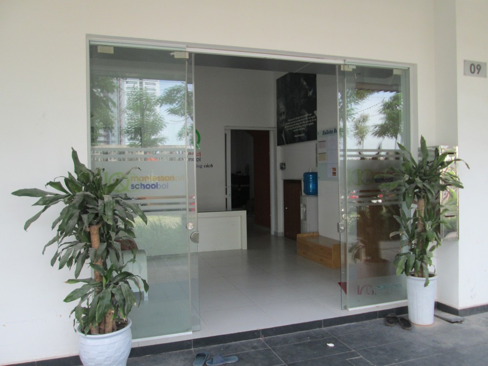 Cửa Kính Cường Lực Trượt Ngang